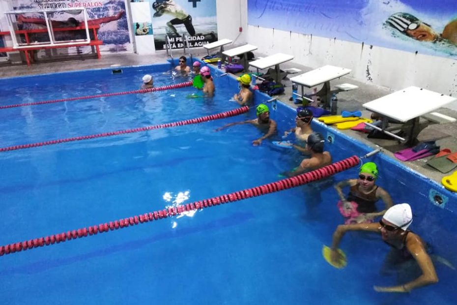 clases_natacion_azteca gym